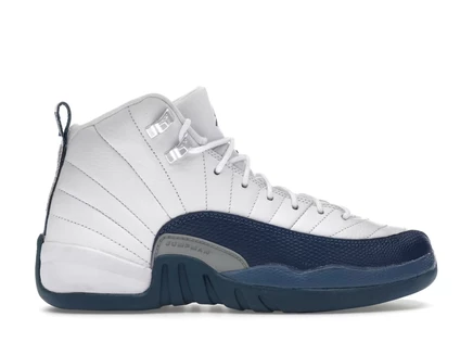 Детские кроссовки jordan 12 retro french blue, бело-голубые