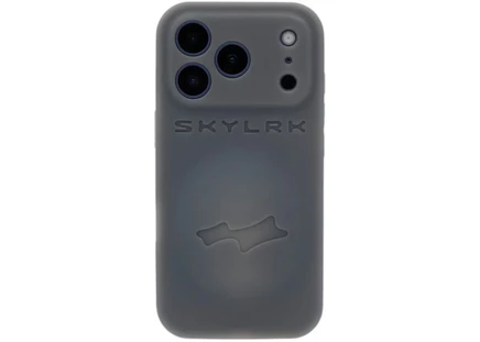 Чехол для iPhone 17 Max SKYLRK Bump, cave