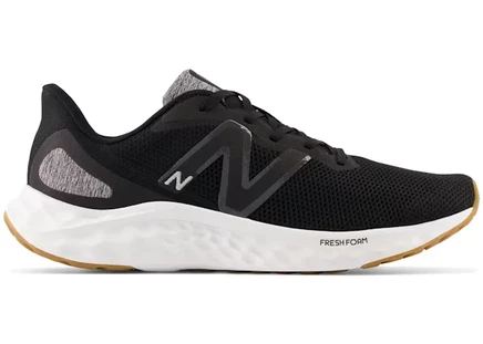 Мужские кроссовки New Balance Arishi v4, черные