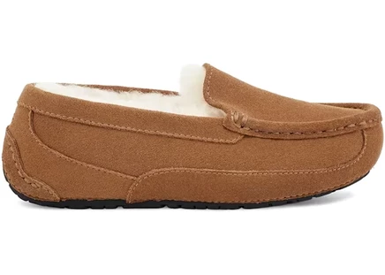 Детские тапочки UGG Ascot из замши, каштановые