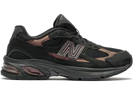 Мужские кроссовки New Balance 2010, черные с иридисцентным отливом