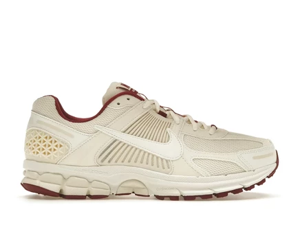 Женские кроссовки Nike Zoom Vomero 5 Valentine's Day, кремово-красные