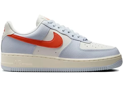 Женские кроссовки Nike Air Force 1 Low '07, серо-коралловые