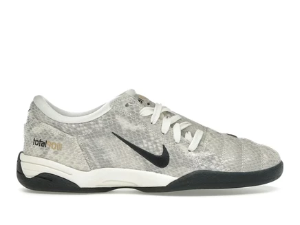 Женские кроссовки Nike Total 90 3 SE, слоновая кость/питон