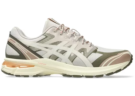 Мужские кроссовки Asics Gel-Terrain, минерально‑бежевые