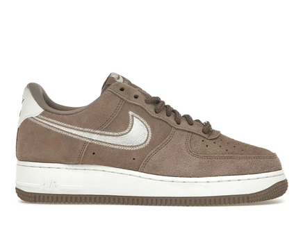 Мужские кроссовки Nike Air Force 1 Low 07 LV8, коричневые