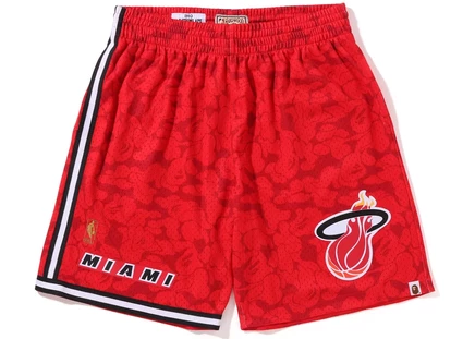 Мужские шорты BAPE x Mitchell & Ness Miami Heat, красные