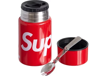 Унисекс термос-контейнер Supreme SIGG 0,75 л, красный