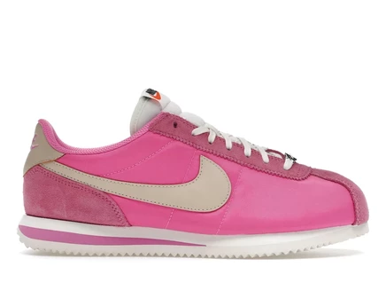Женские кроссовки Nike Cortez, розовые