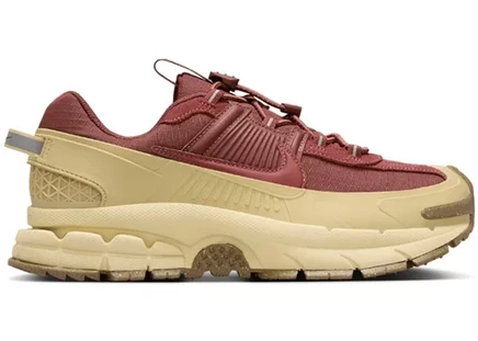 Женские кроссовки Nike Zoom Vomero 5 Roam, красно-золотые