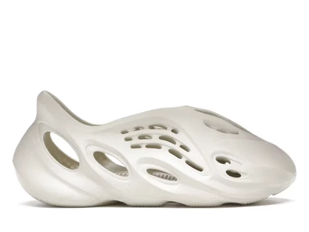 Мужские сабо Adidas Yeezy Foam RNNR, песочные