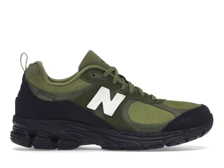 New Balance 2002R The Basement Moss Green moss green/black
