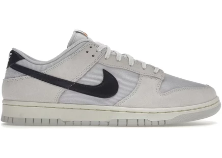 Nike Dunk Low Certified Fresh photon dust/black-summit white