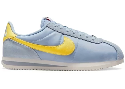 Женские кроссовки Nike Cortez Textile, светло-голубые