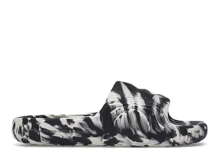 Унисекс сланцы Adidas Adilette 22, карбон/алюминиевые