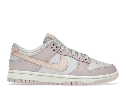 Женские кроссовки Nike Dunk Low Easter