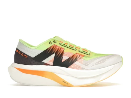 Женские кроссовки New Balance FuelCell SuperComp v4, белые