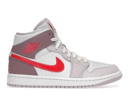 Женские кроссовки Jordan 1 Mid Valentine's Day 2022