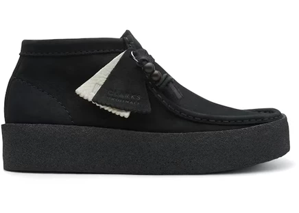 Женские ботинки Clarks Wallabee Cup Boot из нубука, черные