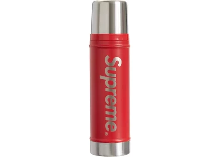 Унисекс термобутылка Supreme Stanley 591 мл, красная