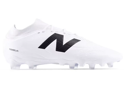 Мужские бутсы New Balance Tekela Team V5 FG, бело-черные