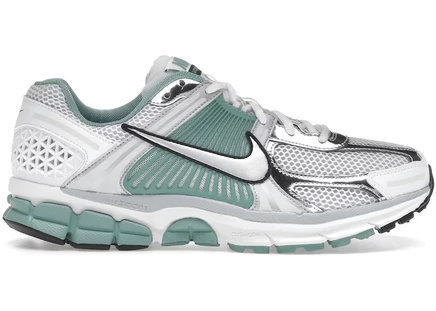 Женские кроссовки Nike Zoom Vomero 5 Cannon, бело-серо-песочно-серебристые