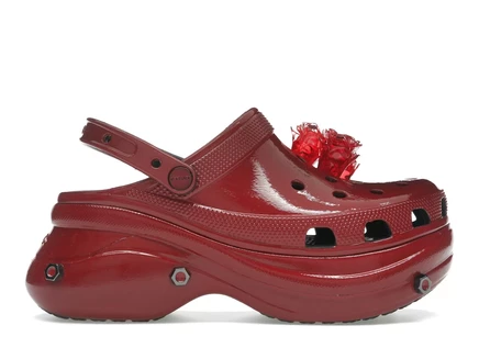 Женские кроксы Crocs Classic Bae Clog Louane, красно-черные