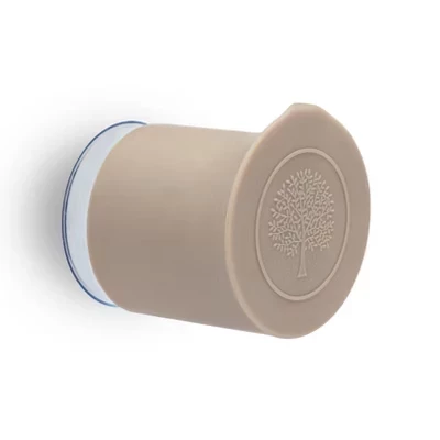 Крючок для ванной Parker Baby Co. силиконовый с ламой