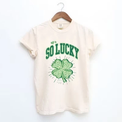 Женская окрашенная футболка So Lucky Cheetah Shamrock с коротким рукавом и трилистником