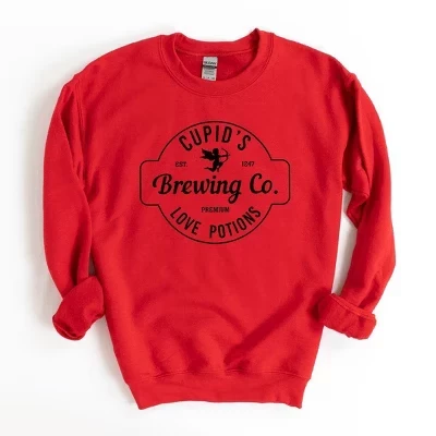 Женская толстовка с рисунком Cupid Brewing Co красного цвета