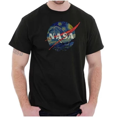 Футболка NASA Starry Night Painting Planet с графическим рисунком для мужчин или женщин лицензионного черного цвета