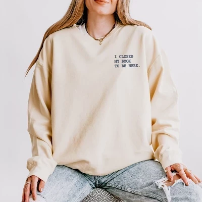 Свитшот Simply Sage Market «Закрыл книгу», белый