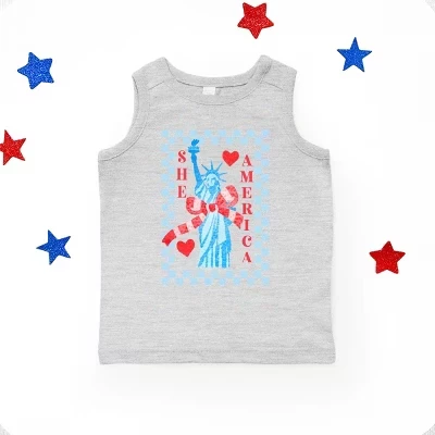 Молодежная майка в клетку She Loves America серого цвета