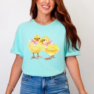 Футболка с надписью Coquette Yellow Chickens, окрашенная мелом в мятный цвет