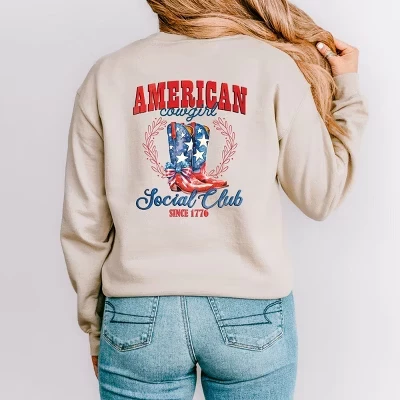 Толстовка American Cowgirl Social Club с капюшоном спереди и сзади.