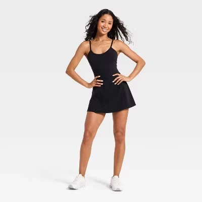 Женское платье Cinch Back Active Dress - ™ черного цвета