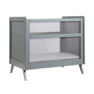 Детская мини-кроватка BreathableBaby 2-в-1 с сеткой, серая