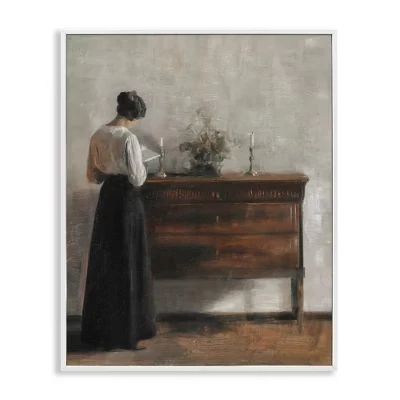 Классическая женщина в платье с книгой в рамке Giclee Art white