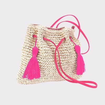 Женская сумочка из рафии с кисточками - LASCANA pink