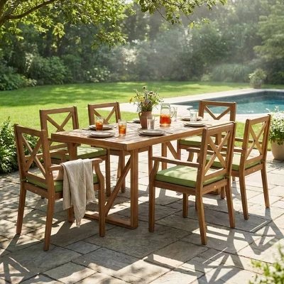 Обеденный гарнитур Perla Rustic из 7 предметов для патио из дерева акации с подушками зеленого цвета
