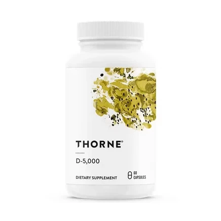 THORNE - Добавка с витамином D3 - Поддерживает здоровье костей, зубов, мышц, иммунитет и многое другое* - Сертифицирована NSF для занятий спортом - 5000 МЕ