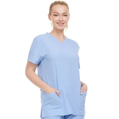 Женский эластичный медицинский топ-скраб HEAL+WEAR с V–образным вырезом и 2 накладными карманами - Растягивается в 4 стороны - Мягкий и профессиональный крой сиреневого цвета