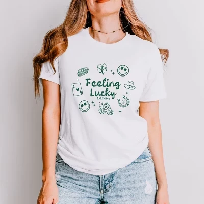 S.W.Smiley Feeling Lucky - Women's Short Sleeve Graphic T-Shirt white