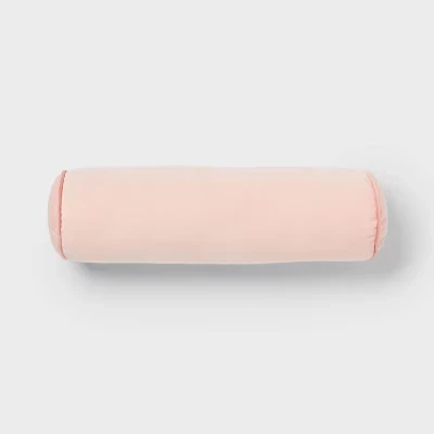 Детская подушка-валик Pillowfort, бархатная, розовая