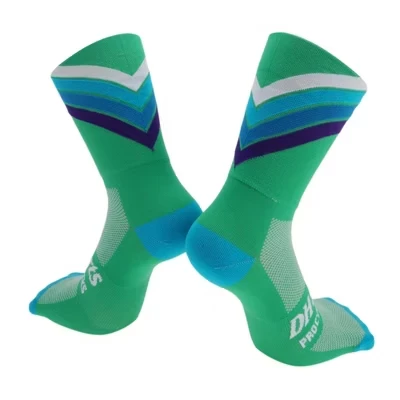 Cycling Athletic Socks Quick-Drying Non-Slip Sweat-Absorbent Outdoor Neutral and Universal 1 Pair green