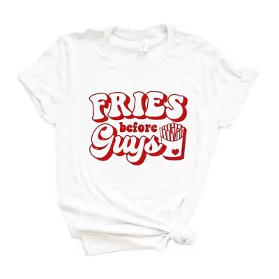 Женская футболка Fries Before Guys с ярким рисунком и коротким рукавом белого цвета