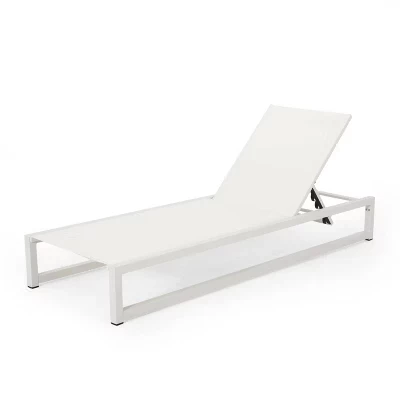 Алюминиевый шезлонг Modesta Patio с сетчатыми сиденьями - белый
