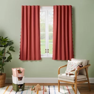 Детская штора блэкаут Pillowfort Tassel, розовая