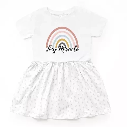 Платье для младенцев The Juniper Shop Tiny Miracle Rainbow, белое в горошек