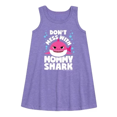 Не связывайтесь с платьем Mama Shark Graphic без рукавов от Aline фиолетового цвета